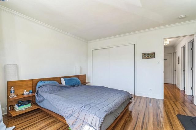 1135 Linden St, Oakland, CA 94607