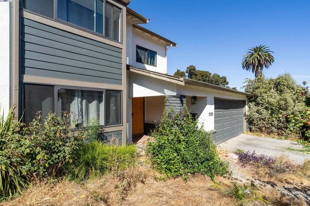 1135 Linden St, Oakland, CA 94607