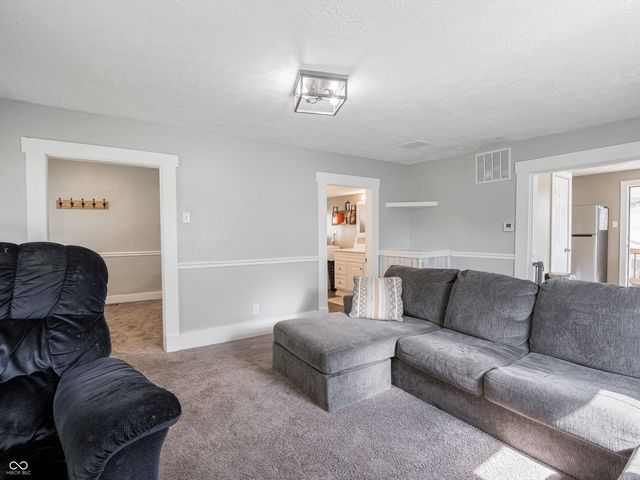 1020 N Arthur Street, Rushville, IN 46173