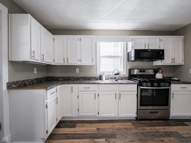 1020 N Arthur Street, Rushville, IN 46173