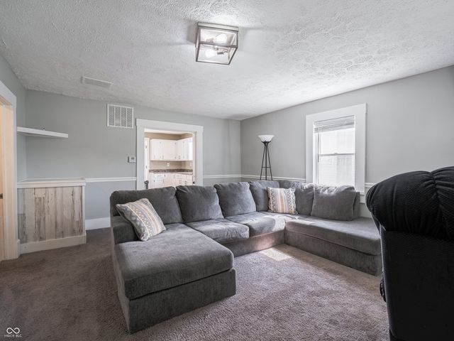 1020 N Arthur Street, Rushville, IN 46173