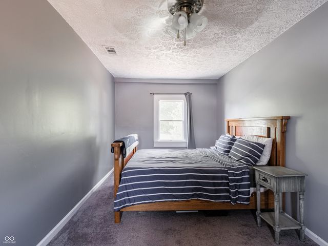 1020 N Arthur Street, Rushville, IN 46173