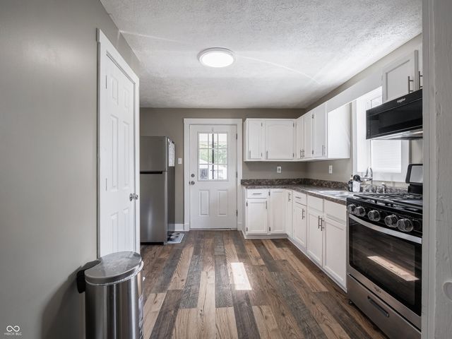 1020 N Arthur Street, Rushville, IN 46173