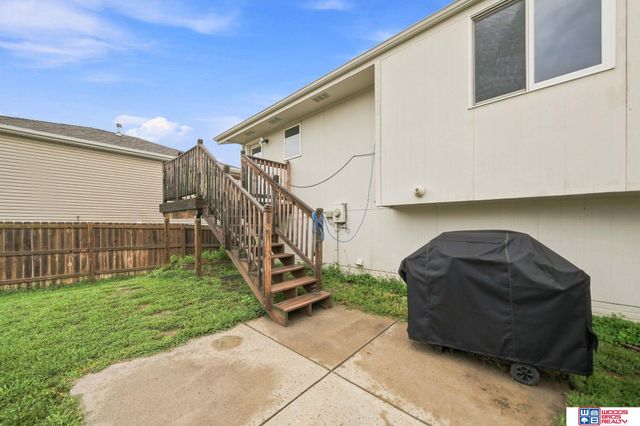 1611 SW Jordan Street, Lincoln, NE 68522
