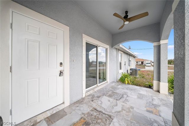 4716 13th ST SW, Lehigh Acres, FL 33973