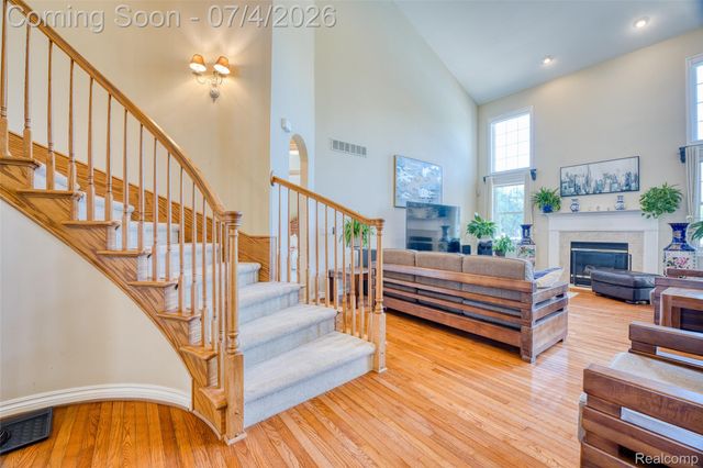 49335 Dominion Court, Canton Charter Township, MI 48187