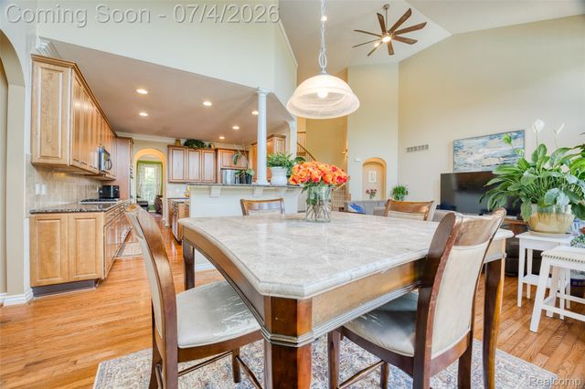 49335 Dominion Court, Canton Charter Township, MI 48187