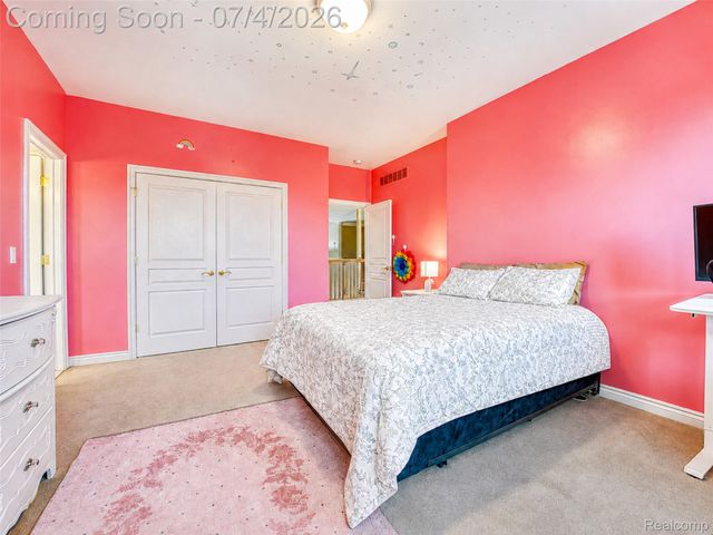 49335 Dominion Court, Canton Charter Township, MI 48187