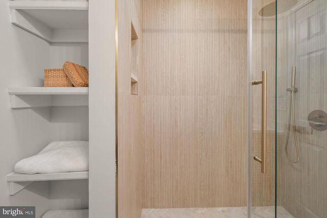 1652 WAINWRIGHT DR, Reston, VA 20190