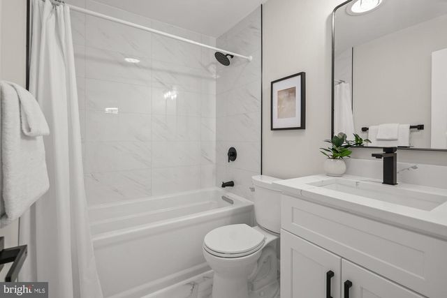 1652 WAINWRIGHT DR, Reston, VA 20190