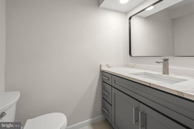 1652 WAINWRIGHT DR, Reston, VA 20190