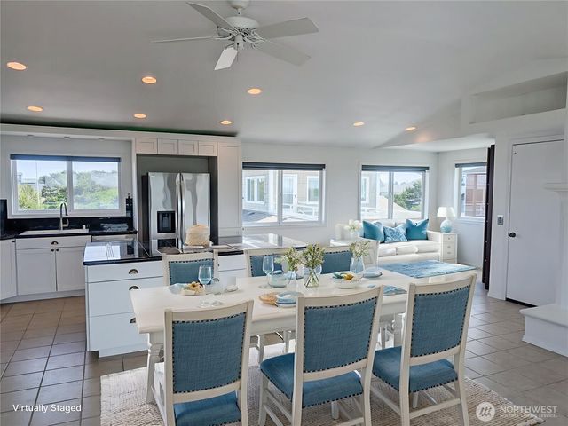 935 S Sand Dune Avenue SW, Ocean Shores, WA 98569