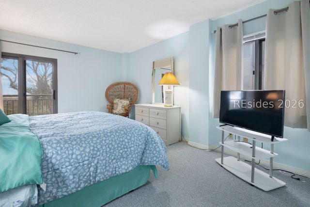 11 S Forest Beach Dr Apt 223, Hilton Head Island, SC 29928