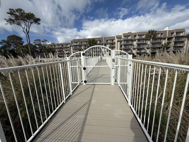 11 S Forest Beach Dr Apt 223, Hilton Head Island, SC 29928