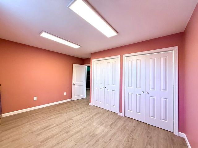 9-R Short St, Worcester, MA 01604