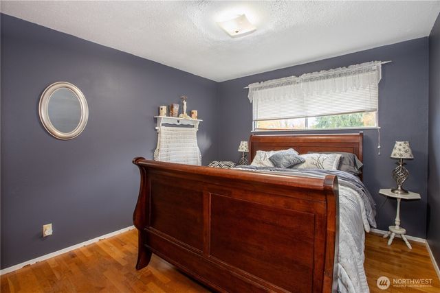 126 Hawthorn Lane, Shelton, WA 98584