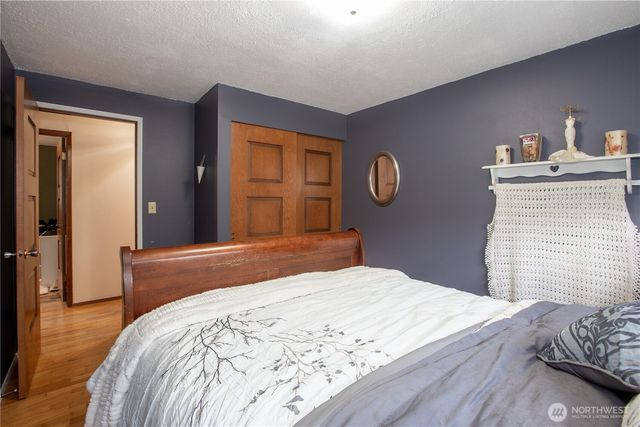 126 Hawthorn Lane, Shelton, WA 98584