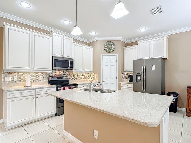 29109 ENNISCRONE DRIVE, San Antonio, FL 33576