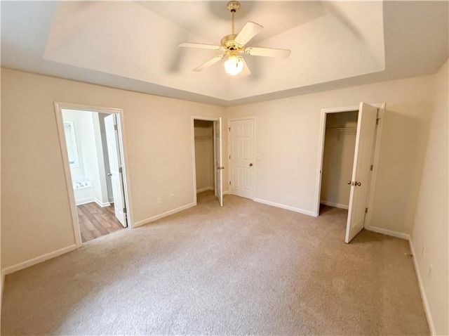 215 Twin Brook Way, Lawrenceville, GA 30043