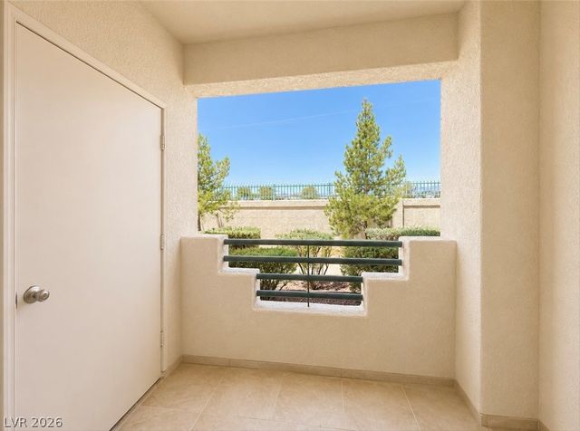 5415 West Harmon Avenue 1017, Las Vegas, NV 89103