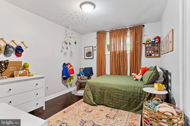 4903 CHARLES RD, Mechanicsburg, PA 17050