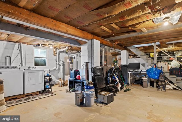 4903 CHARLES RD, Mechanicsburg, PA 17050