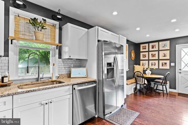 4903 CHARLES RD, Mechanicsburg, PA 17050