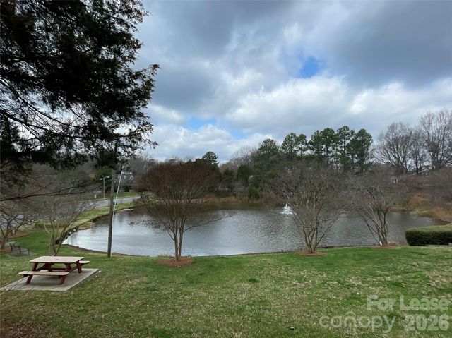 6648 Bunkerhill Circle, Charlotte, NC 28210