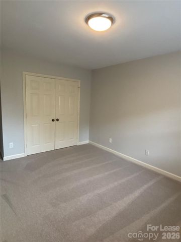 6648 Bunkerhill Circle, Charlotte, NC 28210