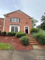 6648 Bunkerhill Circle, Charlotte, NC 28210