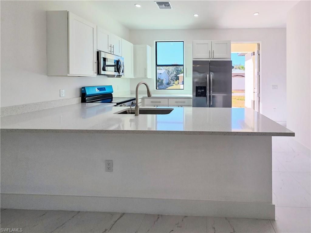 4812/4814 30th ST SW, LEHIGH ACRES, FL 33973 — photo 5
