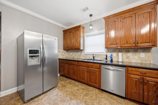 125 S J Drive, Macon, GA 31216