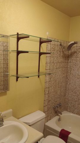 1625 Catalpa St, Olivehurst, CA 95961