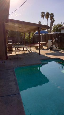 1625 Catalpa St, Olivehurst, CA 95961