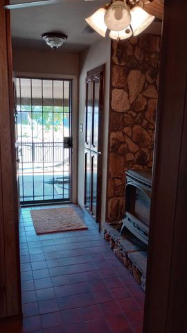 1625 Catalpa St, Olivehurst, CA 95961