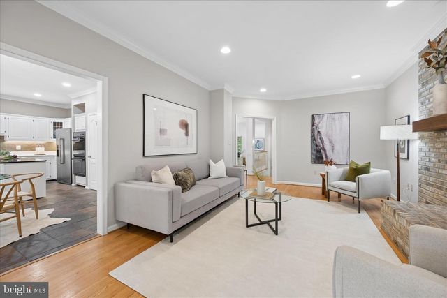 8900 ELLSWORTH CT, Silver Spring, MD 20910