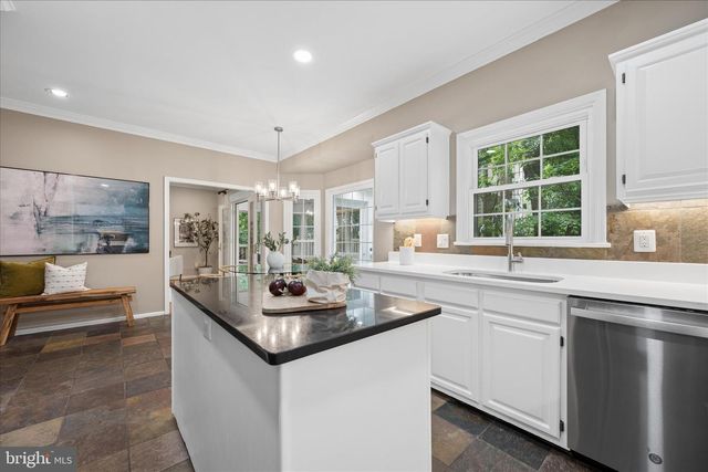 8900 ELLSWORTH CT, Silver Spring, MD 20910