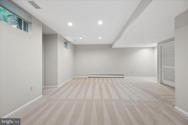 8900 ELLSWORTH CT, Silver Spring, MD 20910