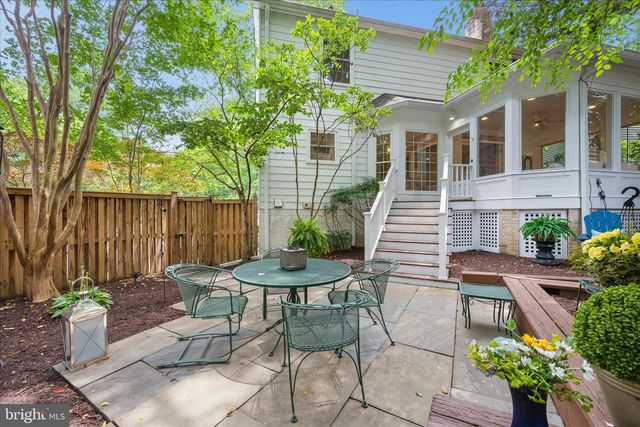 8900 ELLSWORTH CT, Silver Spring, MD 20910