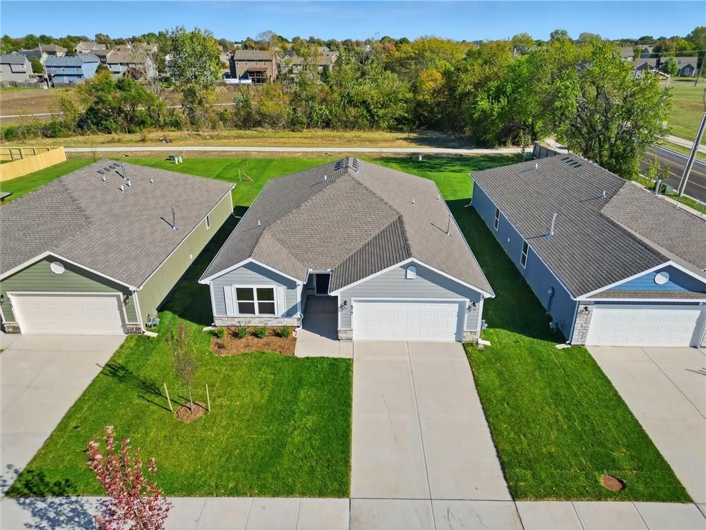 851 N Pear Street, Gardner, KS 66030