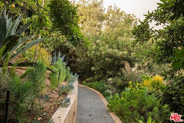 4901 El Canto Drive, Los Angeles, CA 90041