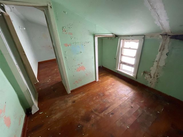 320 Lutzke Road, Saginaw, MI 48609