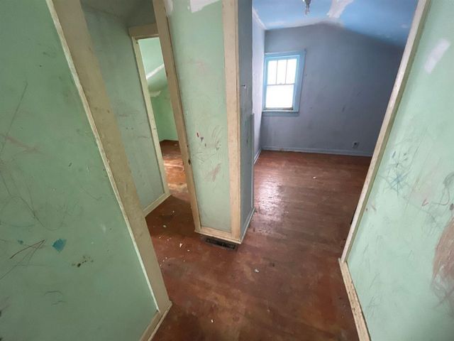 320 Lutzke Road, Saginaw, MI 48609