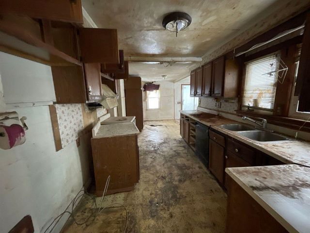 320 Lutzke Road, Saginaw, MI 48609