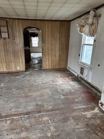 320 Lutzke Road, Saginaw, MI 48609