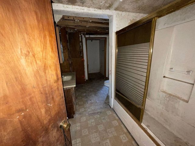 320 Lutzke Road, Saginaw, MI 48609