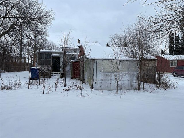 320 Lutzke Road, Saginaw, MI 48609