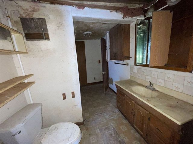 320 Lutzke Road, Saginaw, MI 48609