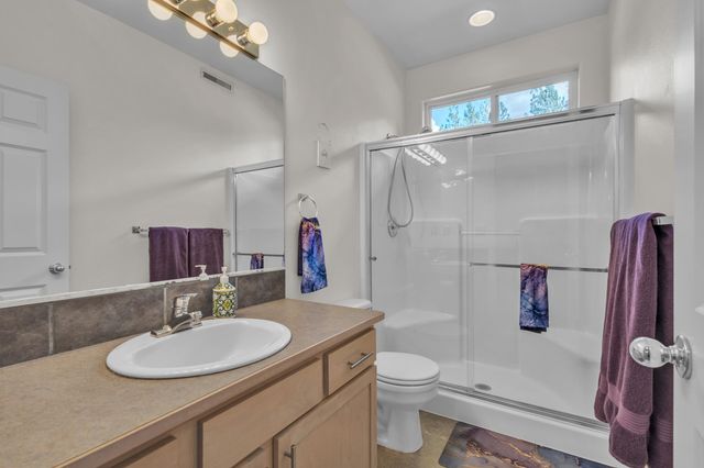 6512 S Vale Ct, Spokane, WA 99224