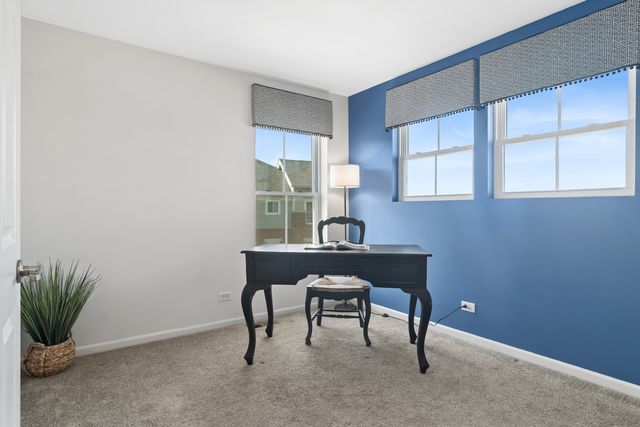 2238 S Crambourne Way, Arlington Heights, IL 60005